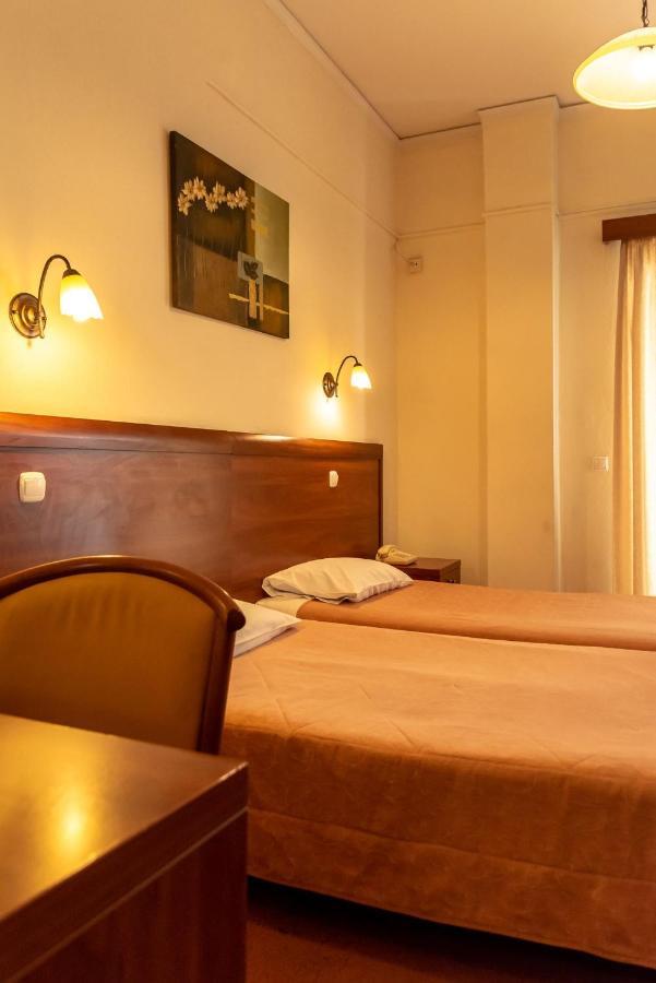 Telis Hotel Aigio Exterior photo
